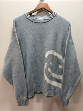 DRMERS Club Knitted Crewneck Sweater with Cream Smile Graphic Size S, 27x26